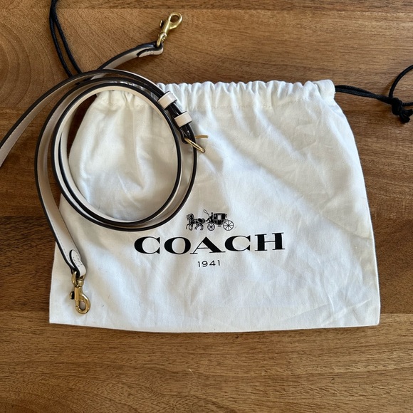 ❌SOLD❌ Coach Pillow Tabby Top Handle Crossbody Bag Ivory 18 - Picture 13 of 15